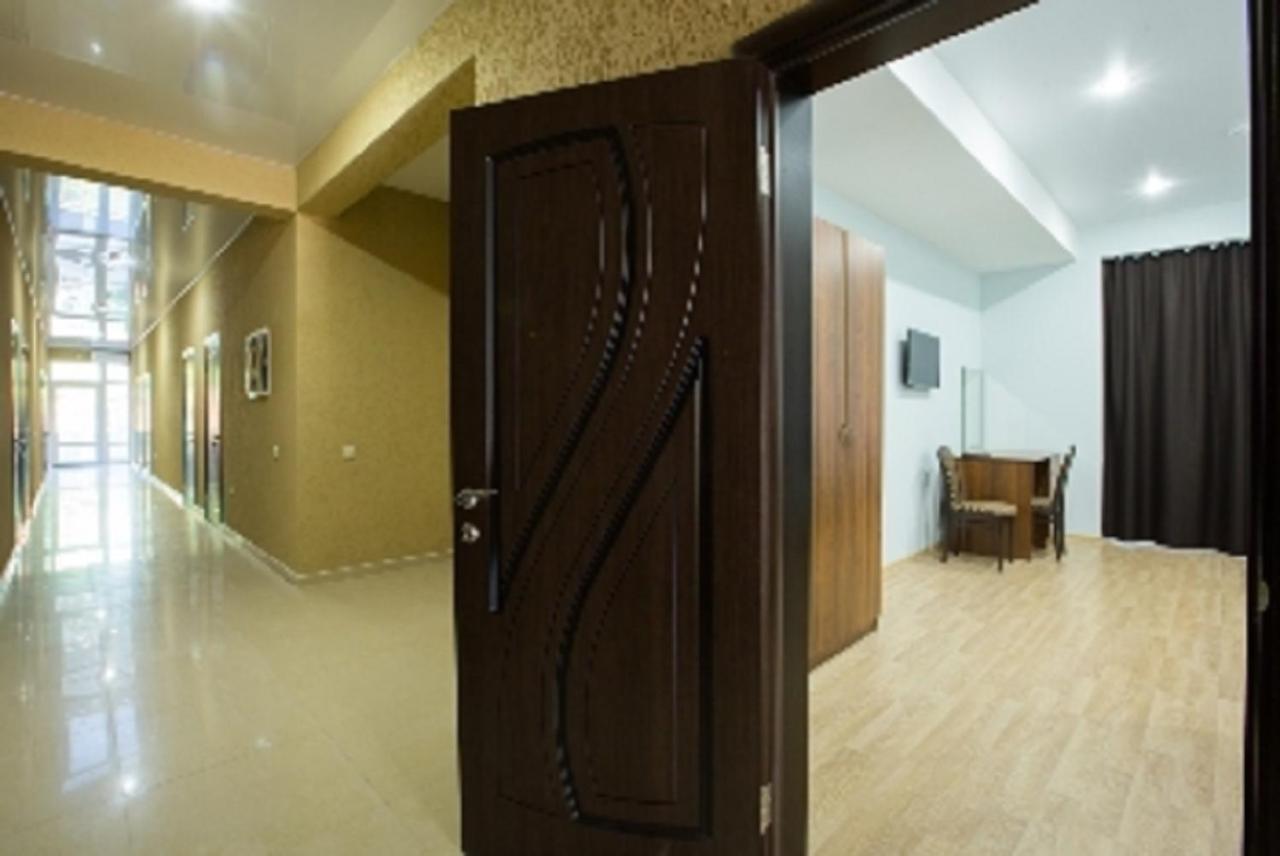 Calipso Sea Hotel Gagra Dış mekan fotoğraf
